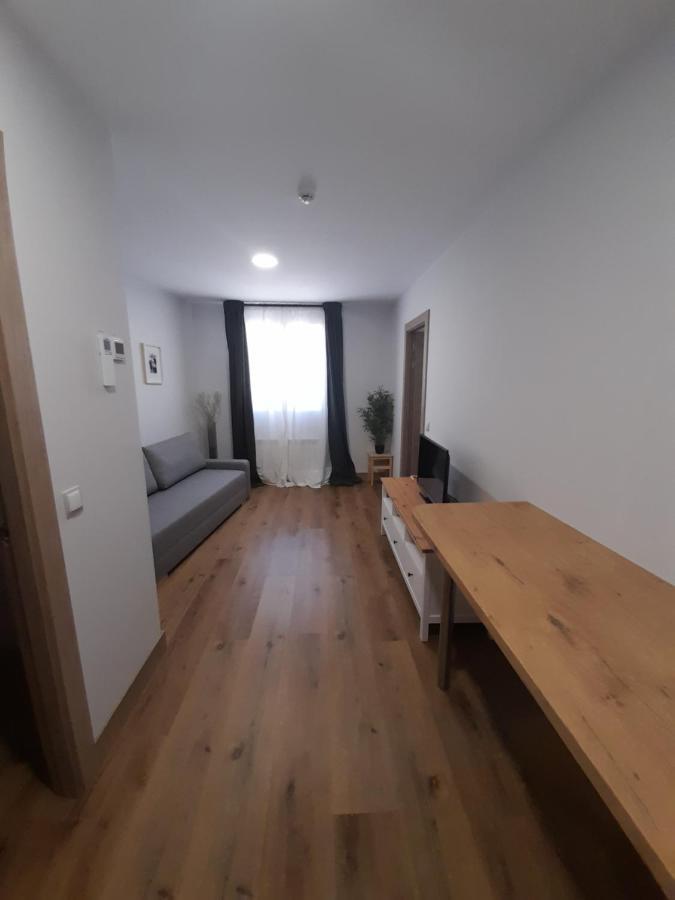 Hotel Camino De Las Estrellas Serranillos Экстерьер фото